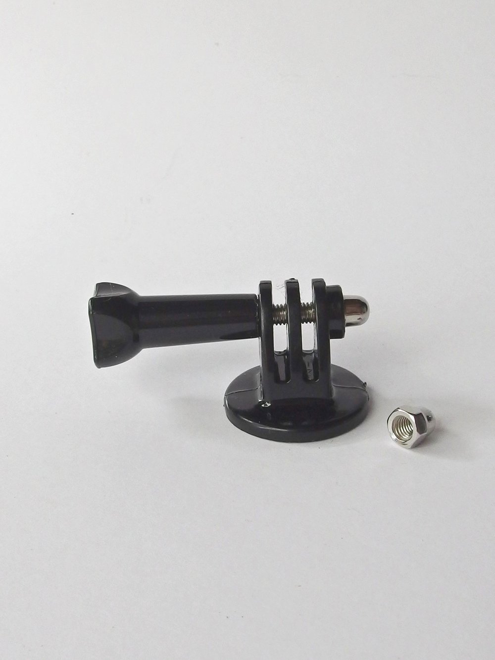 Thumb screw and Action Cam mount with 1/4 inch UNC socket