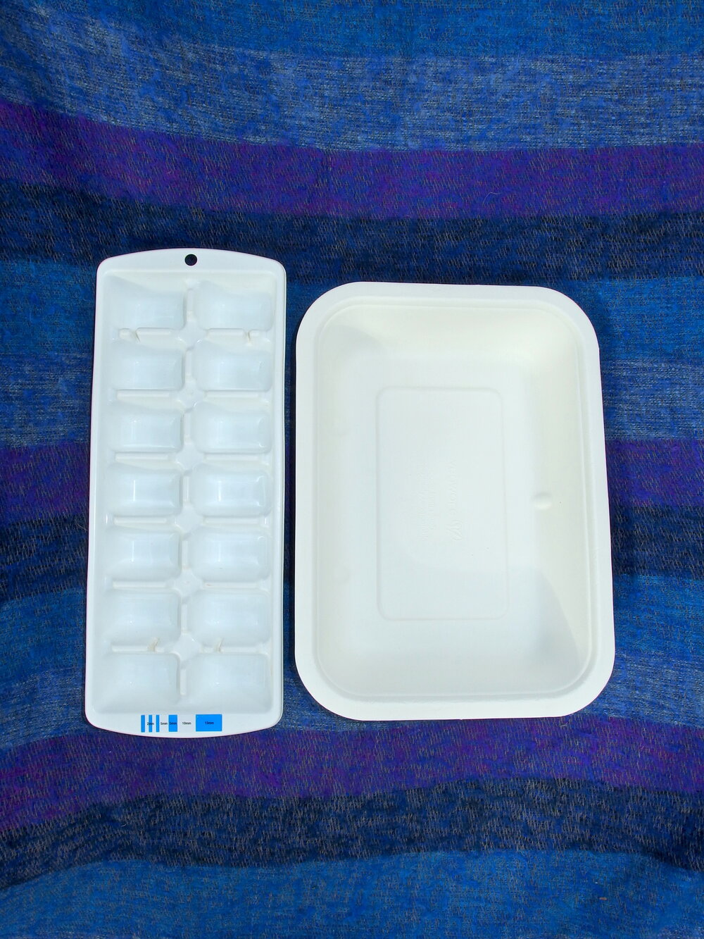 Plant fibre, Picking trays. Set of 15